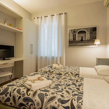 Fotofever Apt, Two Bedrooms With Air Conditioned In Elegant Shopping Area, Close To Vatican City Roma Exterior foto